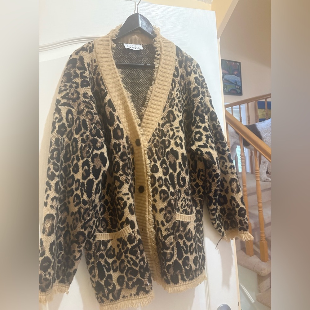 Leopard Print Kate hewko o/s Sweater